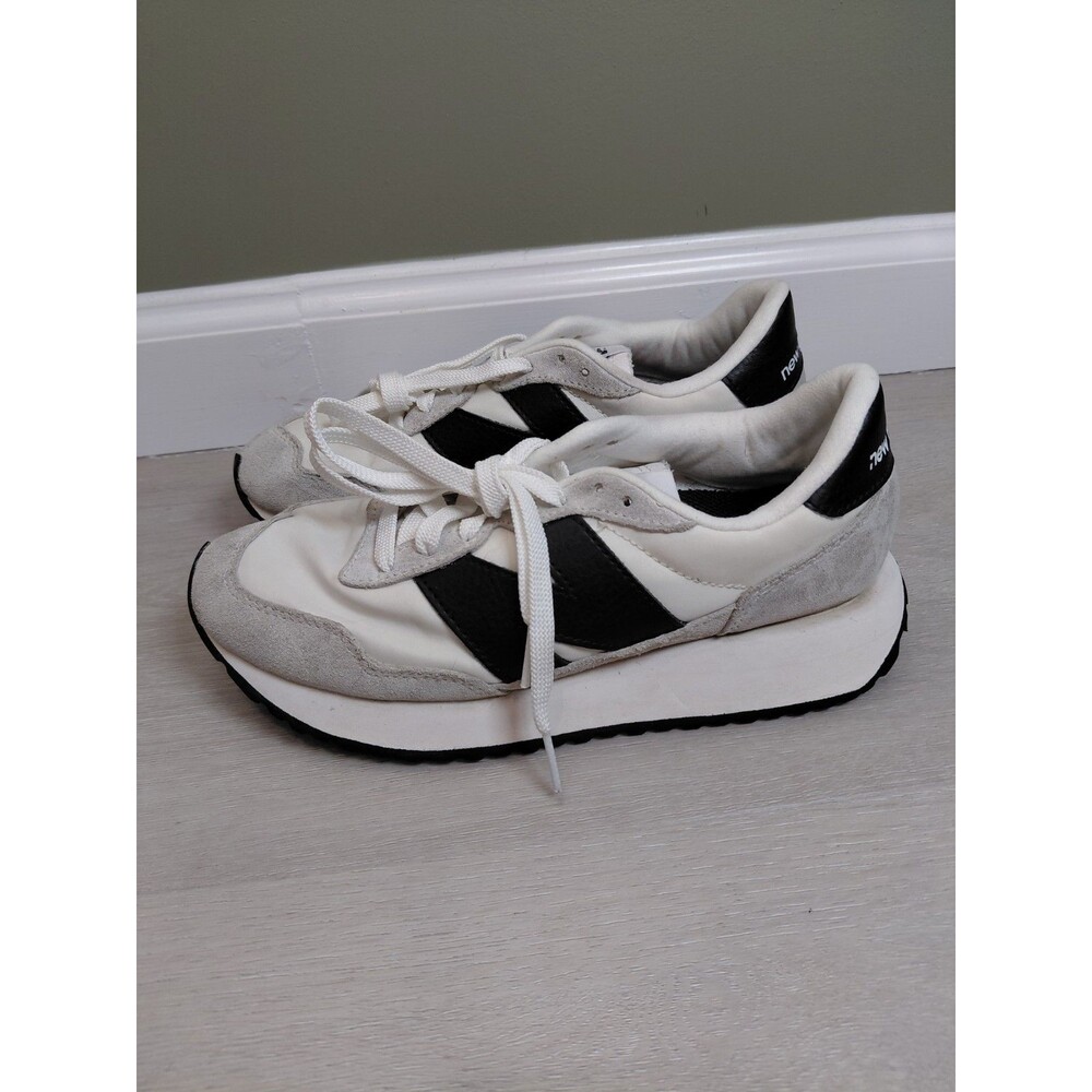 New Balance Women's 237 V1 Sneaker Black/Silver/Sea Salt Women Size 8B